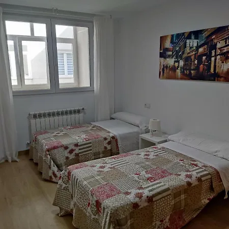 Turistic Apts Rosalia De Castro