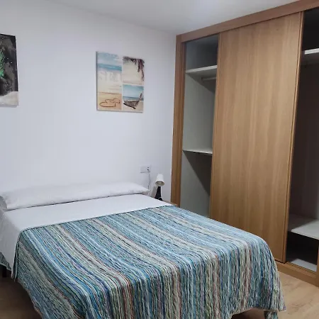 Turistic Apts Rosalia De Castro Apartment