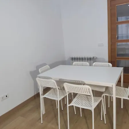 Turistic Apts Rosalia De Castro Appartement *